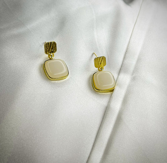 Square Pearl Dangling Earrings